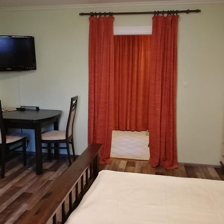 Ferienwohnung Pohle-Priske 라데보일 외부 사진