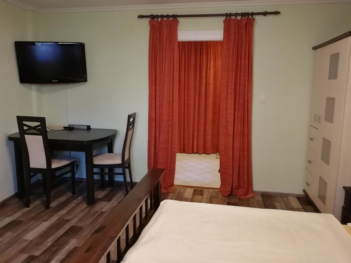 Ferienwohnung Pohle-Priske 라데보일 외부 사진