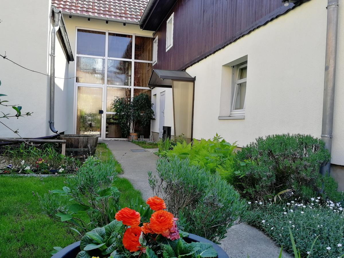 Ferienwohnung Pohle-Priske 라데보일 외부 사진